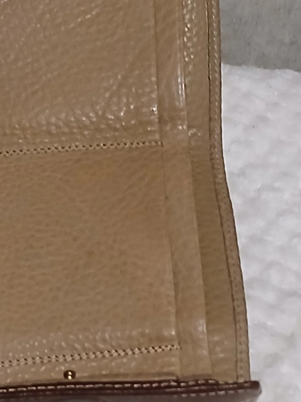Womens Bi-Fold Leather Wallet in Tan and Brown